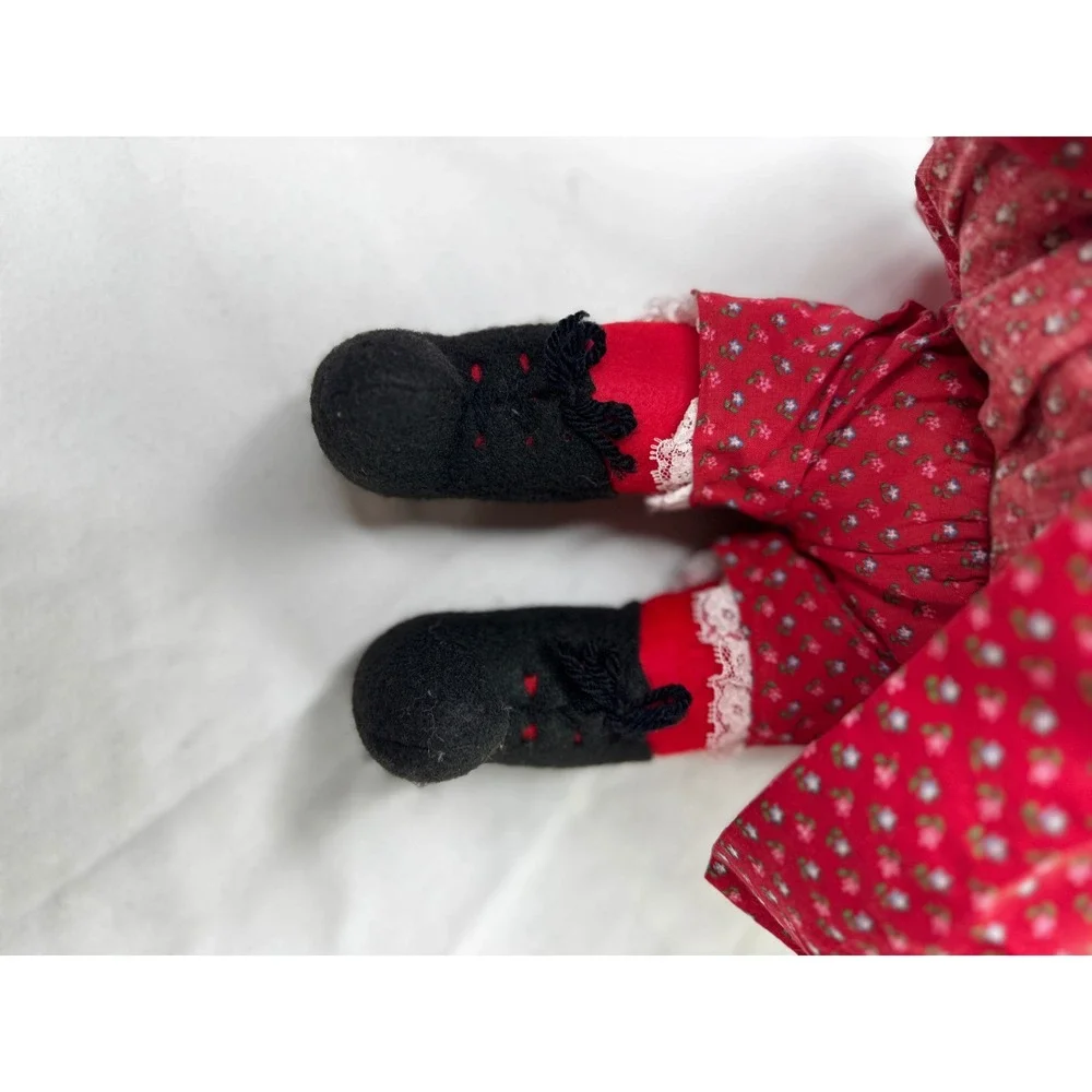 Laura Ingalls Wilder Little Town on the Prairie Rag Doll Red Floral 15 inch VTG